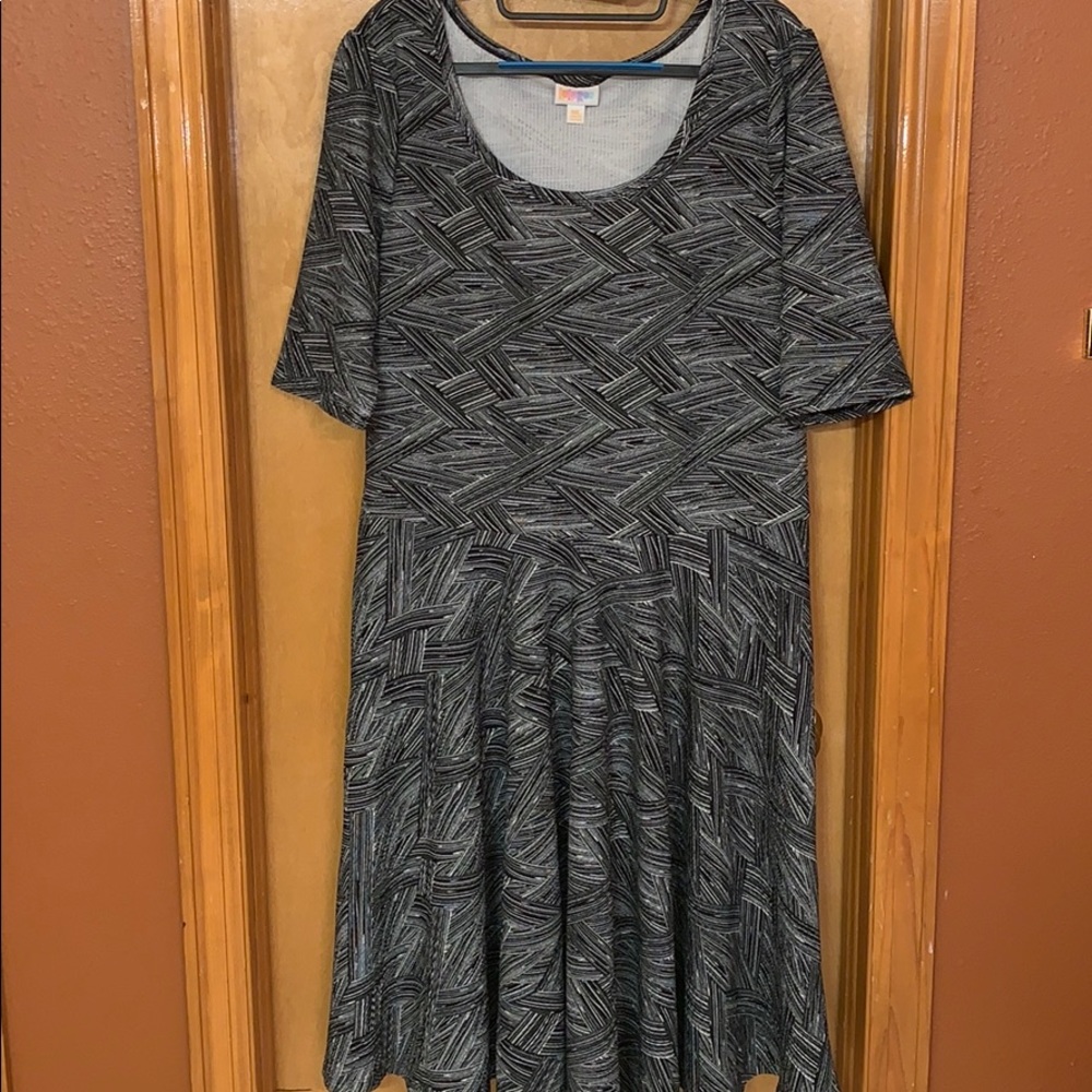 Lularoe Nicole Dress